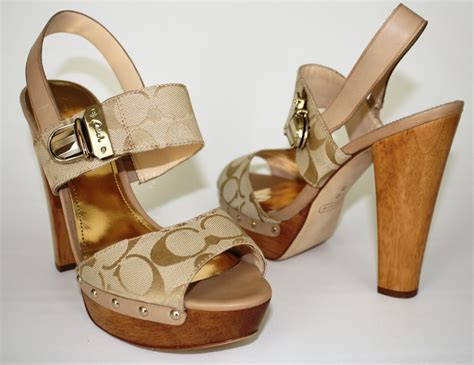 Women's Original COACH Darcey A 3775 C Signature Platform Heels Sandals Khaki