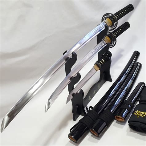 Katana Wakizashi y Tanto Set de Espadas Samurai 100% Funcionales Cuchilla Grabada – Blade Shop ...