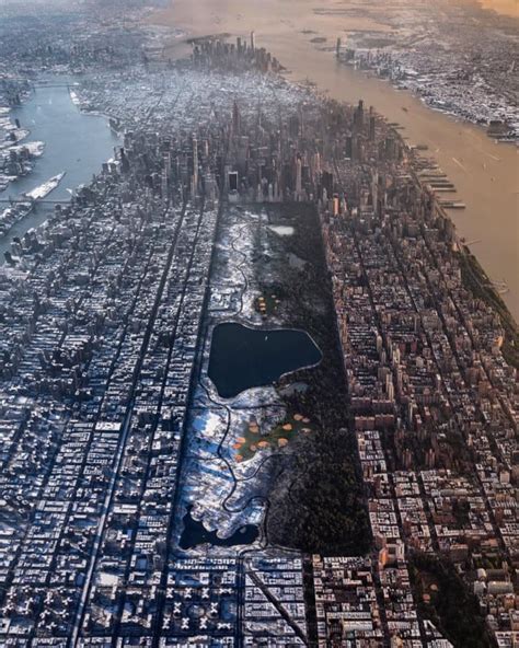 This Aerial Photo Shows How Winter Changes New York City | PetaPixel