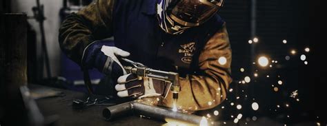 5 Benefits of Pipefitter Training - Tulsa Welding School