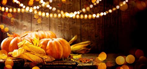 🔥 Thanksgiving Pumpkins On A Wood Surface Background HD Images | CBEditz