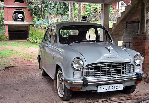 The Legend Hindustan Motors Ambassador: Hindustan Motors Ambassador Historic Variants