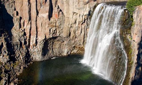 Rainbow Falls, Mammoth Lakes California - AllTrips