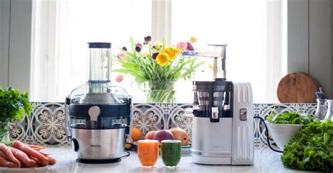 Slow Juicer vs Centrifugal Juicer - Which one is right for me?