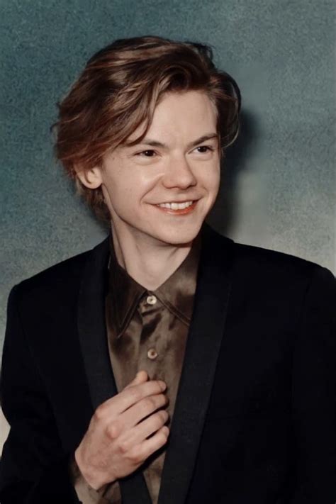 Thomas Brodie-Sangster - Profile Images — The Movie Database (TMDB)