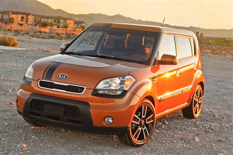 2010 Kia Soul: Review, Trims, Specs, Price, New Interior Features ...