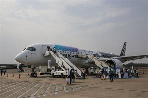 Airbus Weighs Further Delay in A350 Ramp-Up on Russia War, Qatar Legal ...