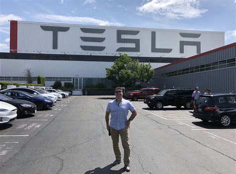 Tech Guide takes a tour inside the Tesla factory in Fremont - Tech Guide