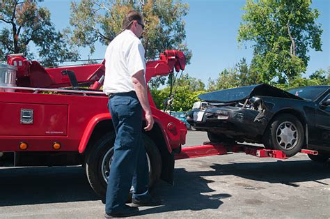 Tow Truck Driver Stock Photos, Pictures & Royalty-Free Images - iStock