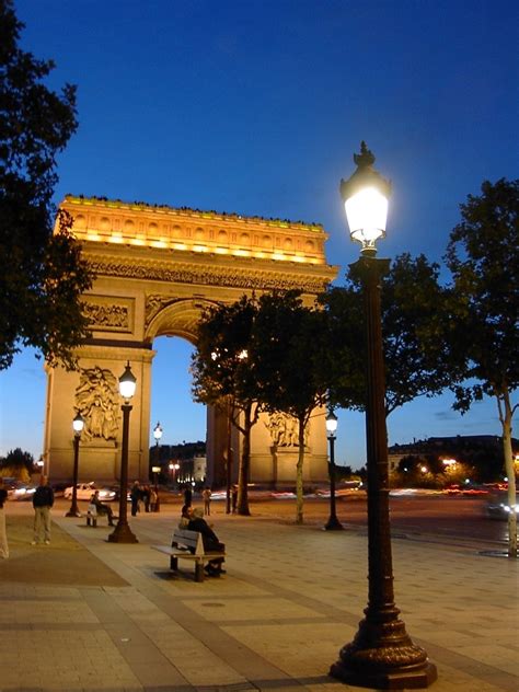 Arc De Triomphe by night Free Photo Download | FreeImages