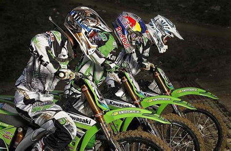 Kawasaki Racing Team - 2011 Kawasaki GP Teams - Motocross Pictures ...