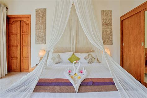 Jimbaran Bay 6bed villa - Bali Comfy VIllas