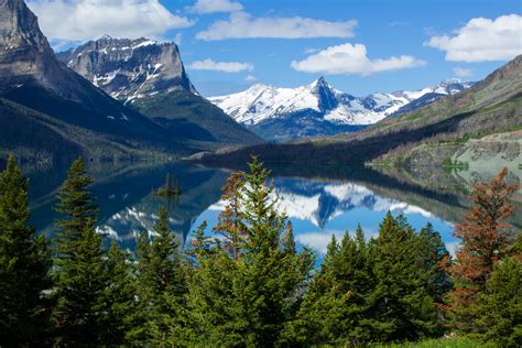 Camping World's Guide to RVing Glacier National Park - Camping World