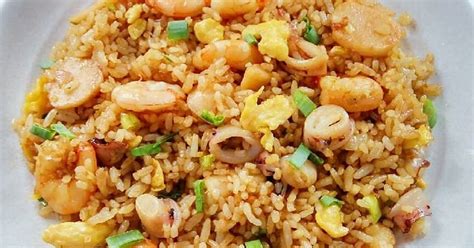 8 Varian Nasi Goreng Terkenal di Indonesia Yang Rasanya Terkenal Lezat