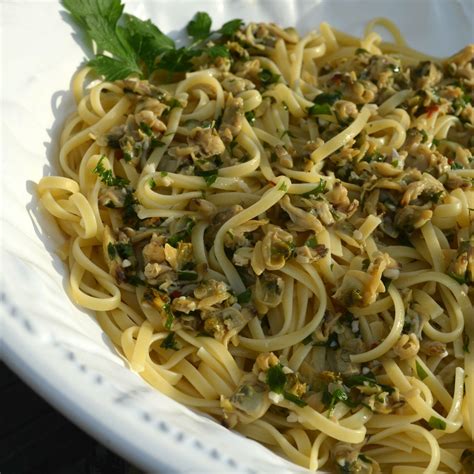 Linguine with Garlicky White Clam Sauce | Recipe | Clam sauce, White ...