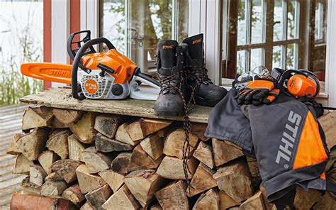 Chainsaw Safety Equipment | STIHL Shop