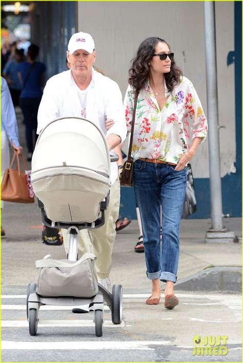 Bruce Willis & Emma Heming: Shopping with Baby Mabel!: Photo 2707180 ...