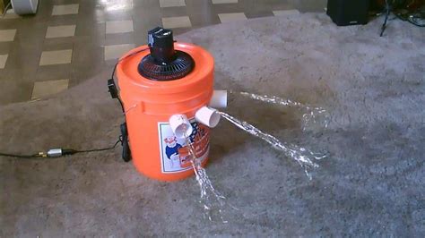 Make Your Own Air Conditioner At Home Using An Old Bucket An