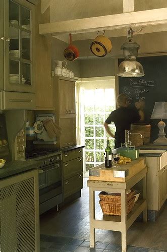 Scandinavian kitchen | thekitchendesigner.org | Flickr