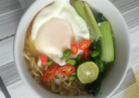 Resep Indomie soto spesial oleh Cucu Nuraeni - Cookpad