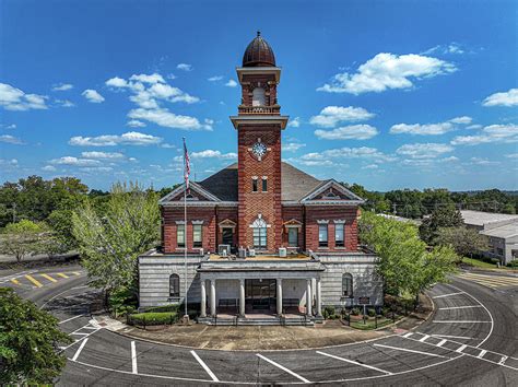 Butler County Courthouse Photograph by Randy Scherkenbach - Fine Art ...