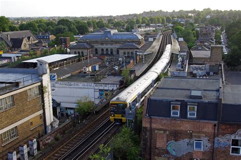 Peckham Rye Station © Ian Taylor :: Geograph Britain and Ireland