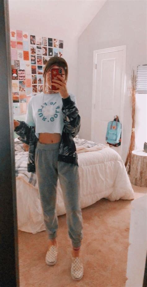 Really great vsco girl style | Outfits With Sweatpants | Sweatpants ...