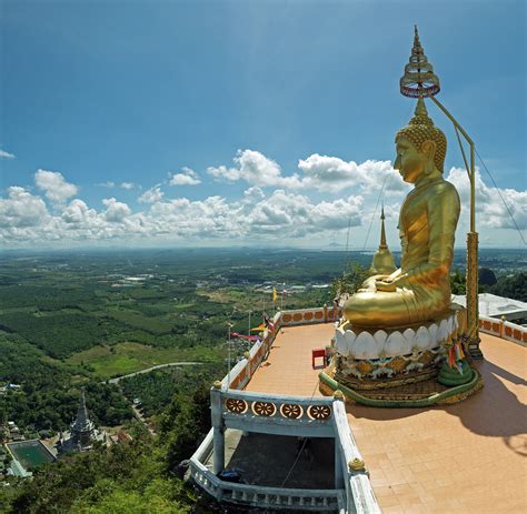 3 Must-Visit Temples in Krabi