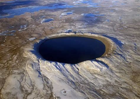 10 most impressive meteorite craters of the world | Wondermondo