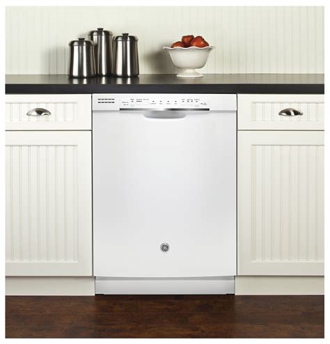 GE 24" White Built-In Dishwasher - GDF570SGJWW