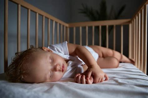 Baby Sleep Music: 10 Popular Lullabies For Babies - Motherly