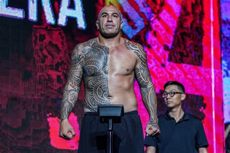 Brandon Vera – One Championship 164 weigh-in | MMA Junkie