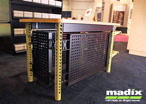 Madix Shelving | Shelving Design Systems | Pell City, AL