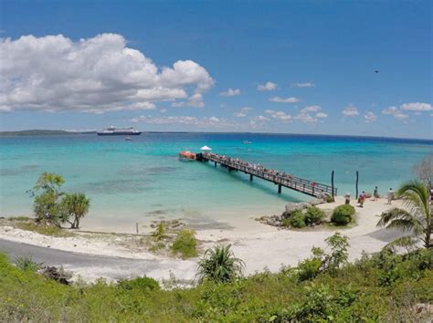 Lifou – The South Pacific Dream – Luzanne Fletcher