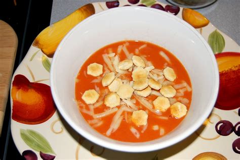 Homemaker's Journal: Zesty Tomato Soup