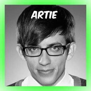 Artie Abrams - Glee Photo (36339479) - Fanpop