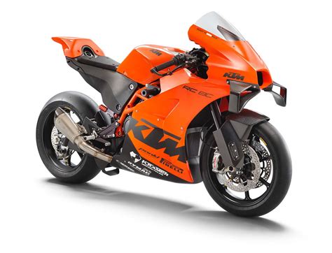 The KTM RC 8C Debuts as a Kramer with Wings - Asphalt & Rubber