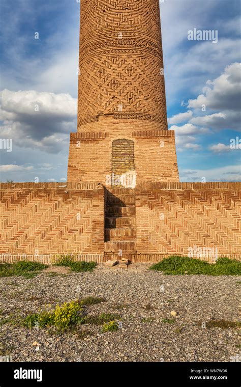 Minaret khosrowud hi-res stock photography and images - Alamy