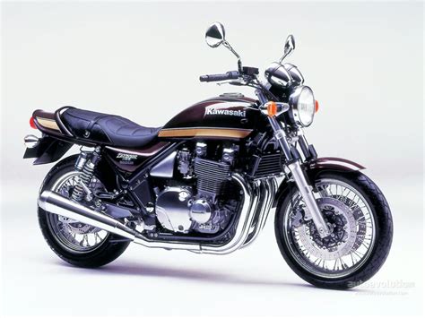 1992 Kawasaki Zephyr 1100 - Moto.ZombDrive.COM