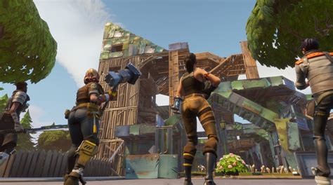 Fortnite's new Heavy Shotgun brings back the "Double Pump" technique, if you're lucky enough to ...