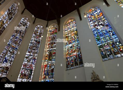 The Old Church, Delft, Netherlands Stock Photo - Alamy