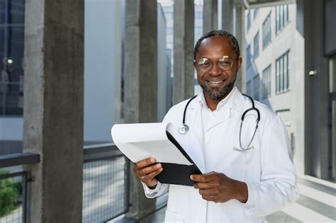 Premium Photo | Portrait of a handsome african american male doctor he ...