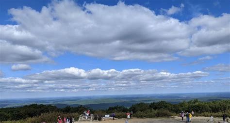 Hiking Wachusett Mountain