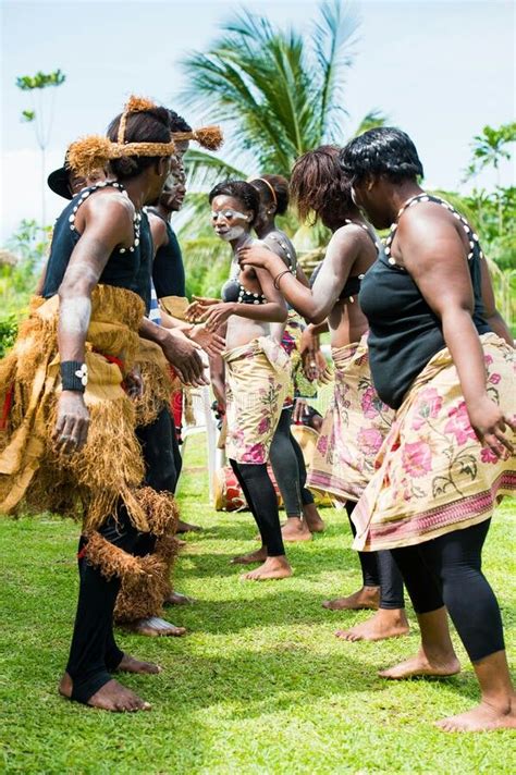 Traditional Dance, March 6, Unidentified, African Culture, Nubian, Gabon, World History, Ancient ...