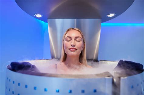 Cryotherapy: Benefits of Cold Chamber Treatment - Recovery Jungle