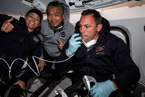 SpaceX Crew-5 members aboard the Dragon Endurance crew shi… | Flickr