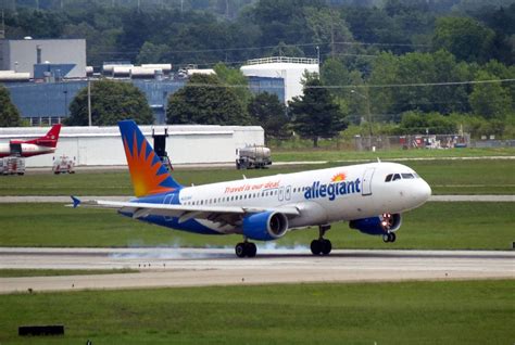 Allegiant Air's Remedy to High Fuel Prices: Buy More Efficient Jets