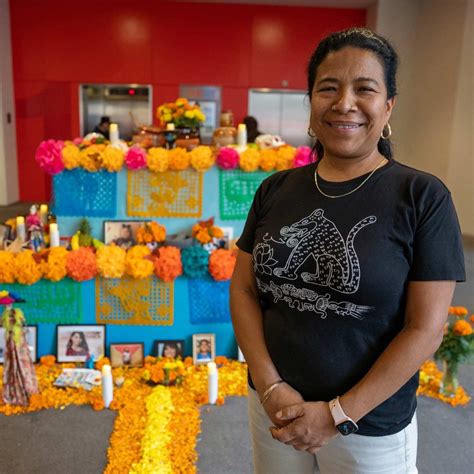 Dia de los Muertos Altar