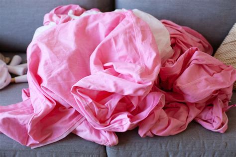 IKEA HACK: KARLSTAD Pink Mid-Century Inspired Sofa Makeover – Melodrama | Sofa makeover, Mid ...