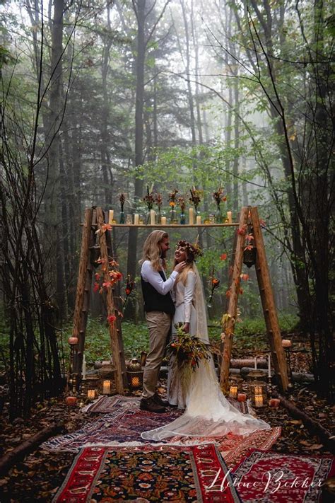 Autumnal Wedding into the Woods | Harriet's Table